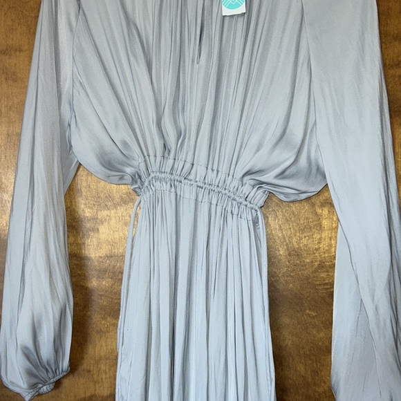 Modern Citizen Magdalena Midi Dress - Picture 8 of 8